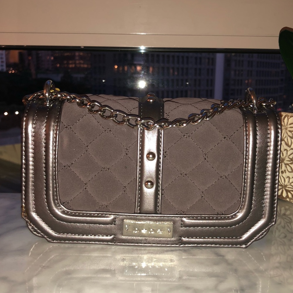 ❣️NWT BEBE Crossbody.❣️Very spacious and classy